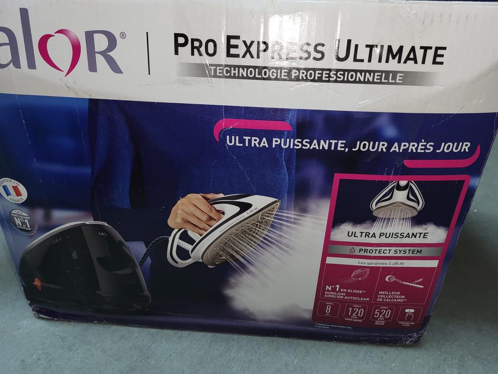 Calor GV9550 Stoomgenerator - Nieuw in doos, Ophalen of Verzenden, Nieuw, Strijkijzer met snoer