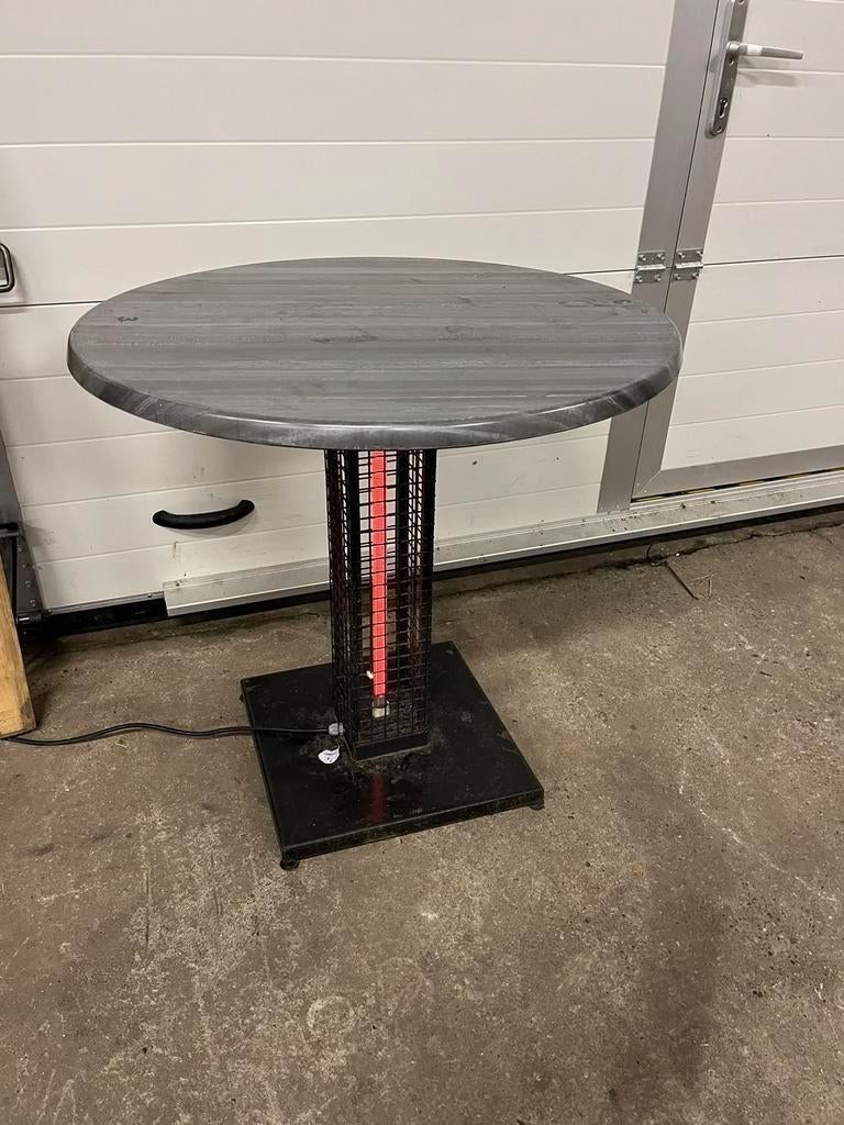 10 stuks verwarmende terras tafels Heather horeca terras, Ophalen, Zo goed als nieuw