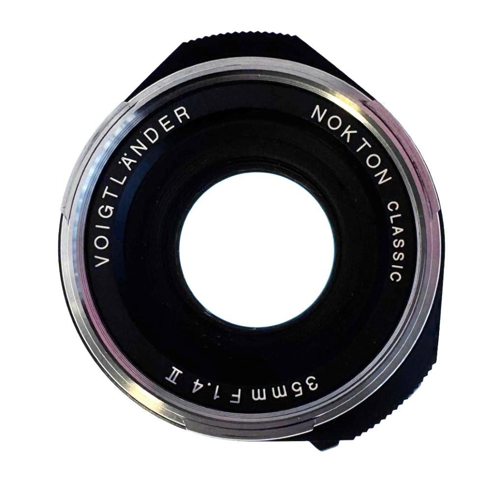 Voigtländer Nokton 35mm f1.4 II VM (Leica M-mount -MINT, Ophalen of Verzenden, Zo goed als nieuw, Groothoeklens