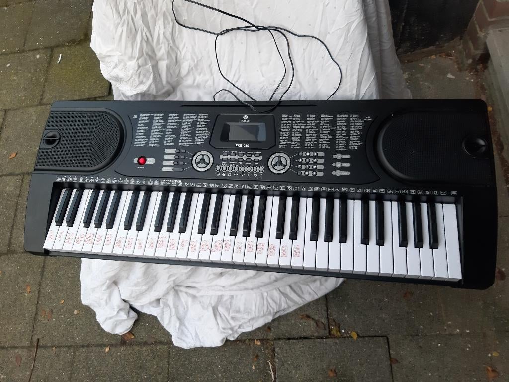 Fazley FKB-050 61 toetsen keyboard zwart, 61 toetsen, Zo goed als nieuw, Aanslaggevoelig, Ophalen