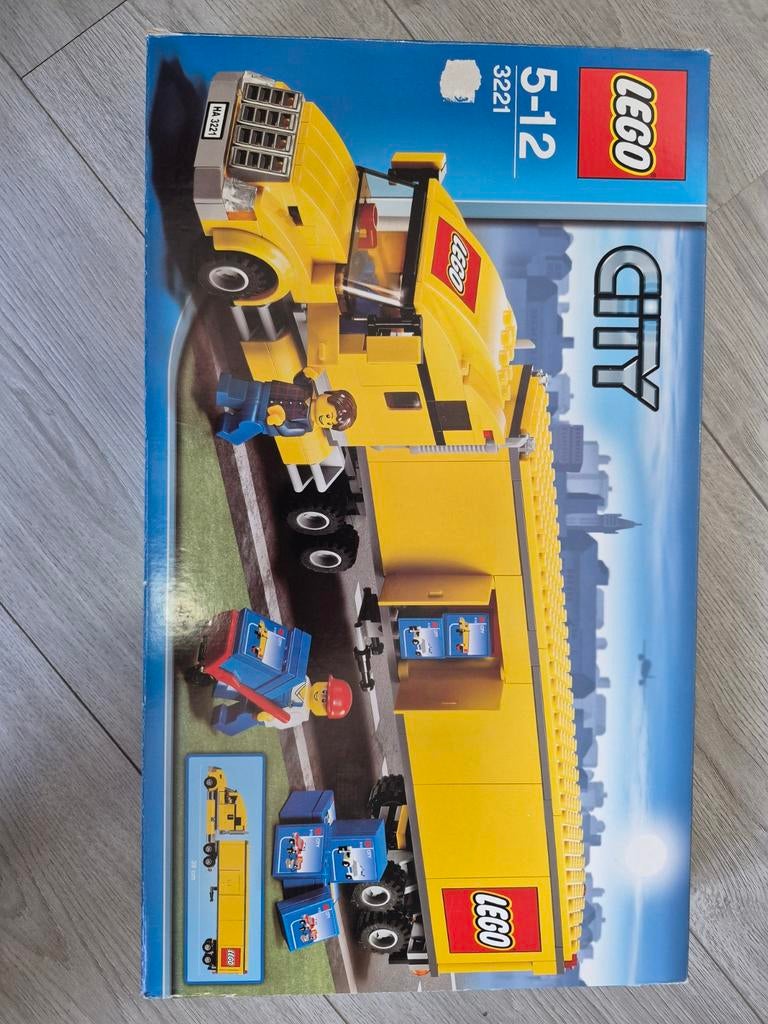 Lego City Vrachtwagen 3221 - Compleet met doos, Ophalen of Verzenden, Zo goed als nieuw, Complete set, Lego