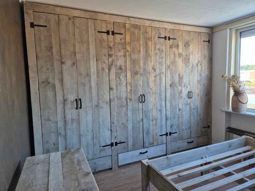 Kledingkast XXL steigerhout, Huis en Inrichting, Kasten | Kledingkasten, 200 cm of meer, Nieuw, Ophalen of Verzenden, 200 cm of meer