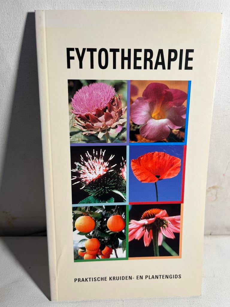 Fytotherapie: Praktische kruiden- en plantengids, Ophalen of Verzenden, Zo goed als nieuw