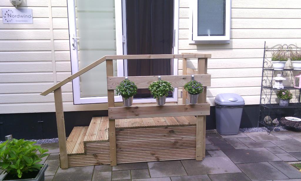 Robuuste opstap met bordes voor caravan, chalet of tinyhouse, Ophalen of Verzenden, Nieuw