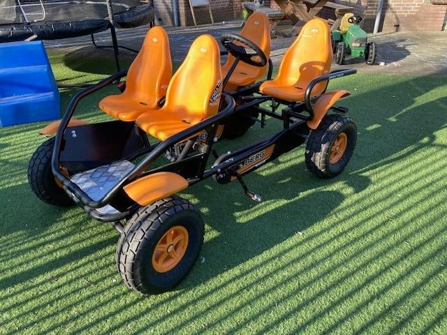 Berg skelter voor 4 personen / gezin, Ophalen, Zo goed als nieuw, Berg