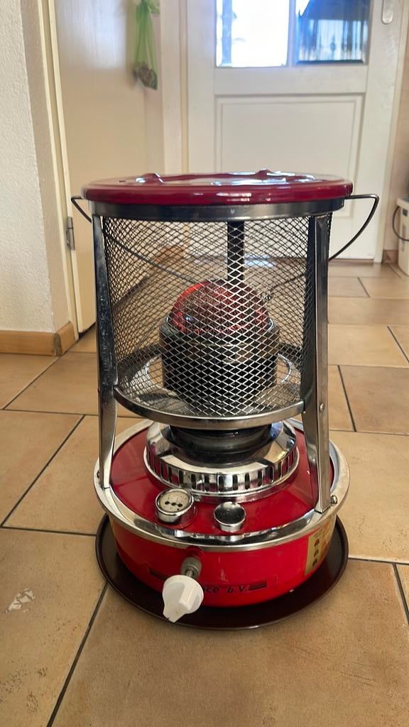Petroleum kachel, Ophalen of Verzenden, Zo goed als nieuw, Overige brandstoffen, Petroleumkachel