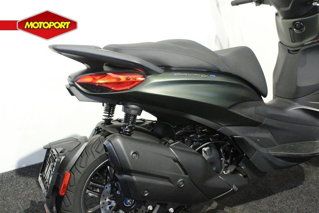 Piaggio BEVERLY 400 S ABS (bj 2026) - foto 2