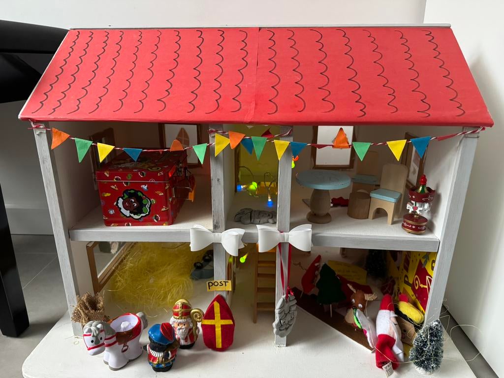 Houten Pietenhuis, Ophalen, Gebruikt, Poppenhuis