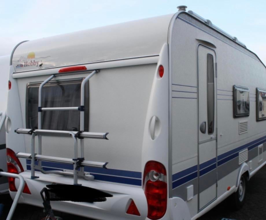 Hobby De Luxe Easy SF 440, met voortent en fietsendrager, Standaardzit, 75 kg, Hobby, Dwarsbed