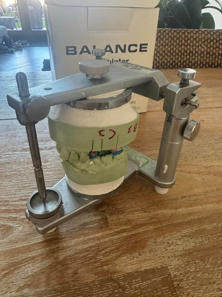 2x Articulator Hagen Werken 95 gebruikt, Ophalen of Verzenden, Gebruikt