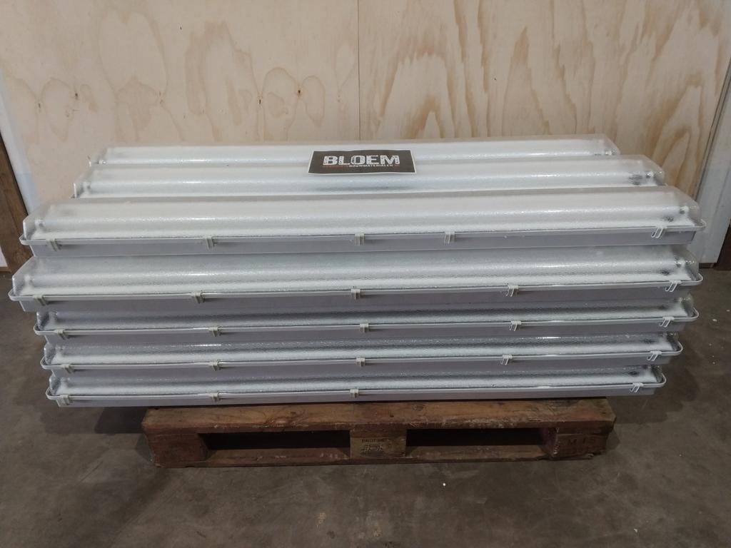 TL armatuur dubbel Norton, Ophalen, Zo goed als nieuw, 50 tot 200 watt, Armatuur