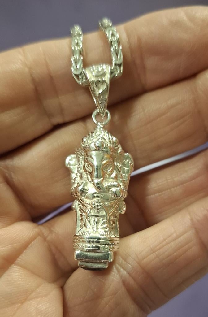 Balinese halsketting Ganesha & Tempelwachter met blue topaz, Verzenden, Nieuw, Met edelsteen, Zilver