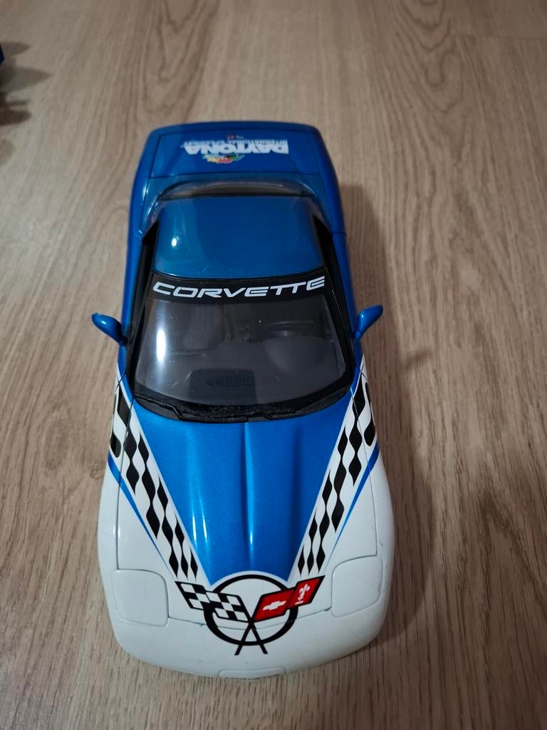 UT Models Chevrolet Corvette C5 – 1:18 – Openende delen, Hobby en Vrije tijd, Modelauto's | 1:18, Ophalen of Verzenden, Zo goed als nieuw