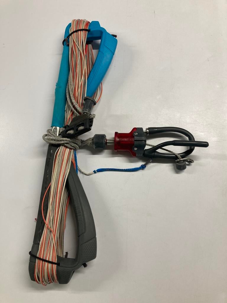 Airush V2 bar 50cm, Watersport en Boten, Kitesurfen, Gebruikt, Bar, Geen board, Ophalen of Verzenden