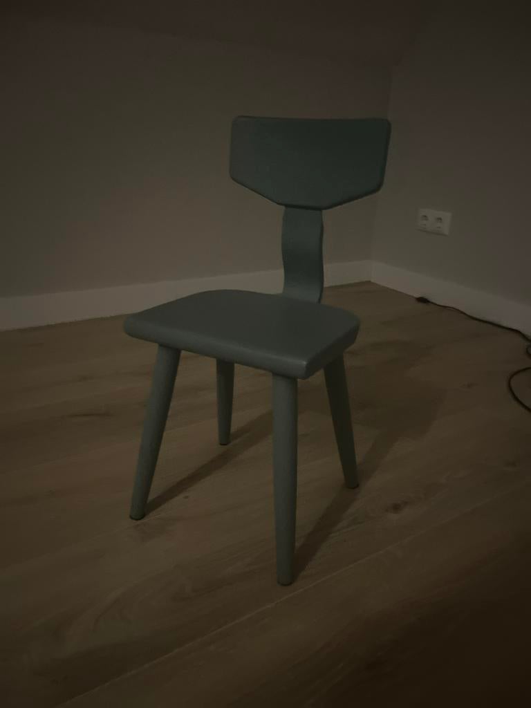 Vintage peuterstoel / kleuterstoel, Ophalen of Verzenden, Gebruikt, Hout, Eén