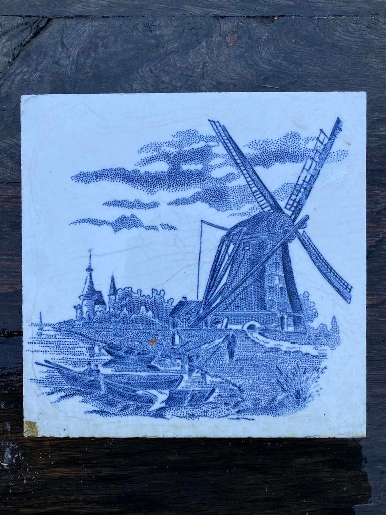 Oude delfts blauwe tegel met molen, Ophalen of Verzenden
