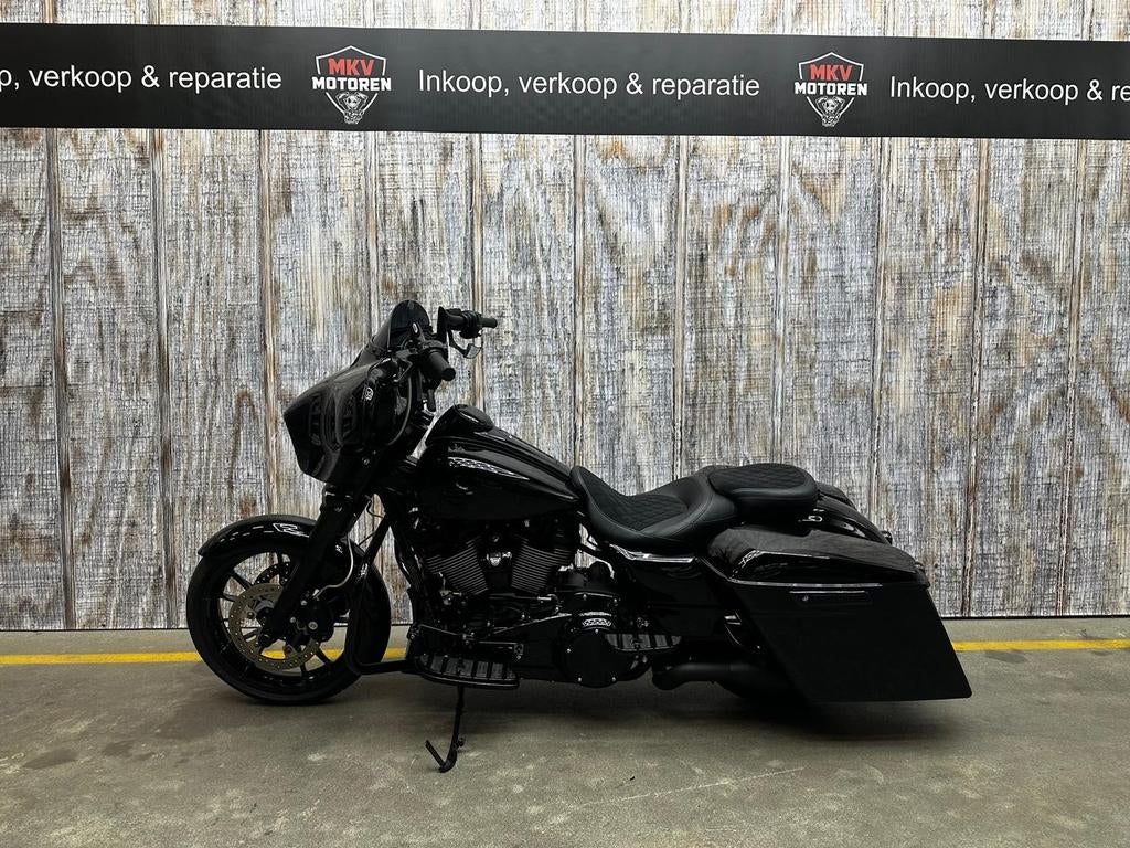 HARLEY-DAVIDSON street Glide 107ci (bj 2023), Motoren, HARLEY-DAVIDSON, Chopper, Bedrijf, Onbekend
