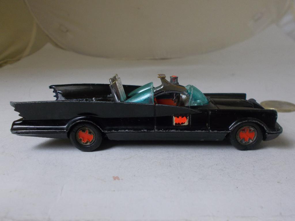 1966 Corgi Toys 267 BATMOBILE Opknapper (-D-), Hobby en Vrije tijd, Modelauto's | 1:43, Ophalen of Verzenden, Gebruikt, Auto, Corgi