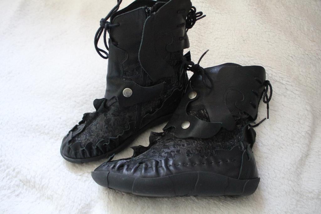 schoenen / laarsjes Jan Jansen 37.5 zwart, Zwart, Jan Jansen, Ophalen of Verzenden, Sneakers of Gympen