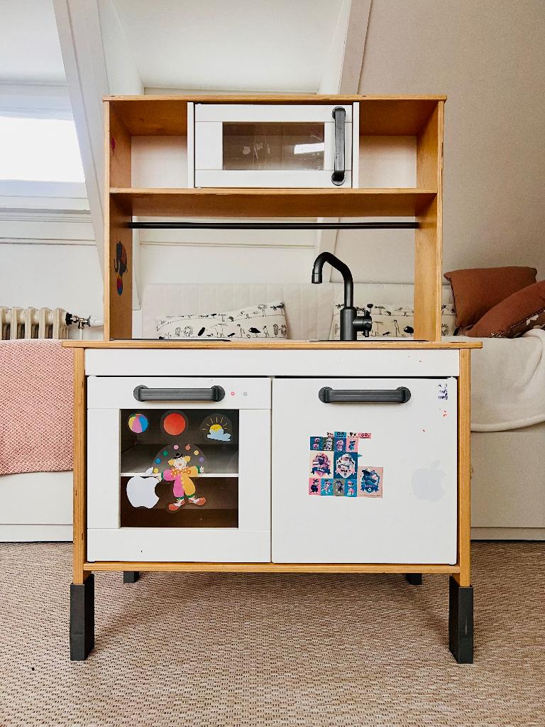 Kind keuken ikea, Kinderen en Baby's, Speelgoed | Speelkeukens, Ophalen, Gebruikt, Hout, Speelkeuken