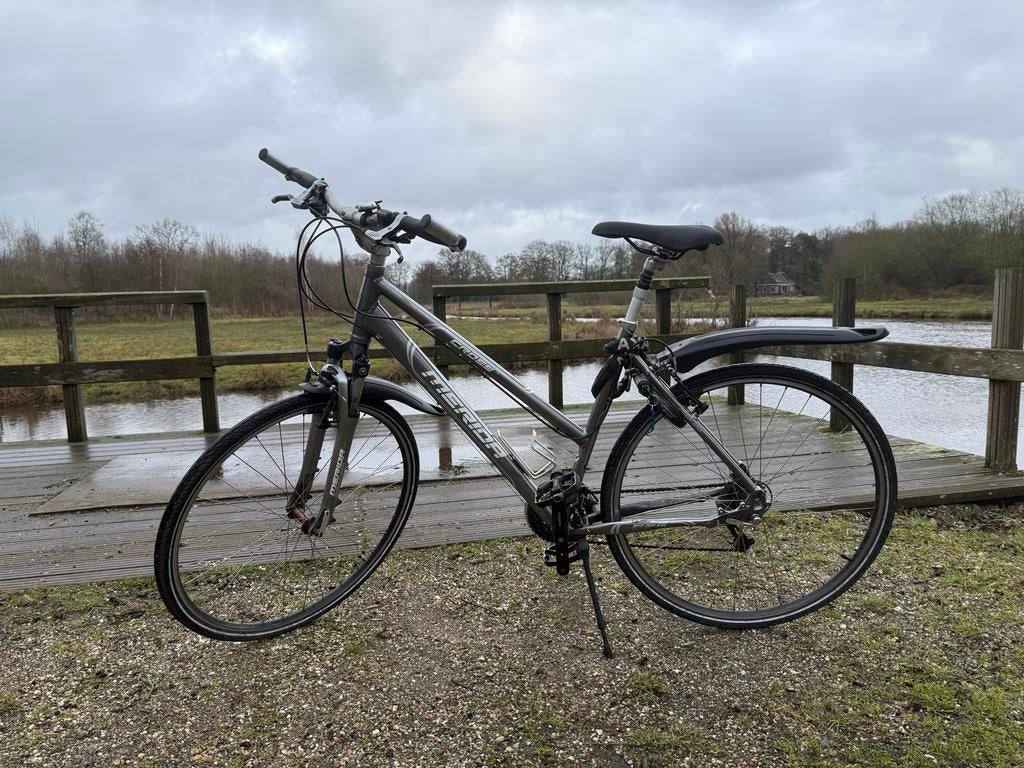 Merida Crossway 300 Hybridefiets, Fietsen en Brommers, Gebruikt, Versnellingen, 53 tot 57 cm, Ophalen