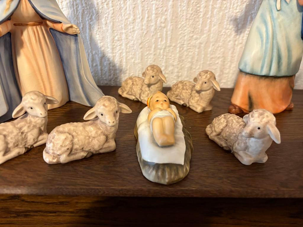 Hummel Kerstgroep 10-delig, Ophalen