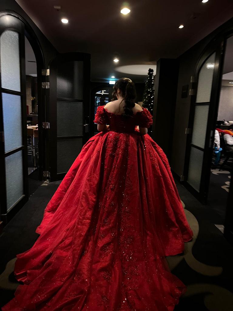 Prachtige rode henna jurk, Kleding | Dames, Trouwkleding en Trouwaccessoires, Zo goed als nieuw, Trouwjurk, Rood, Ophalen