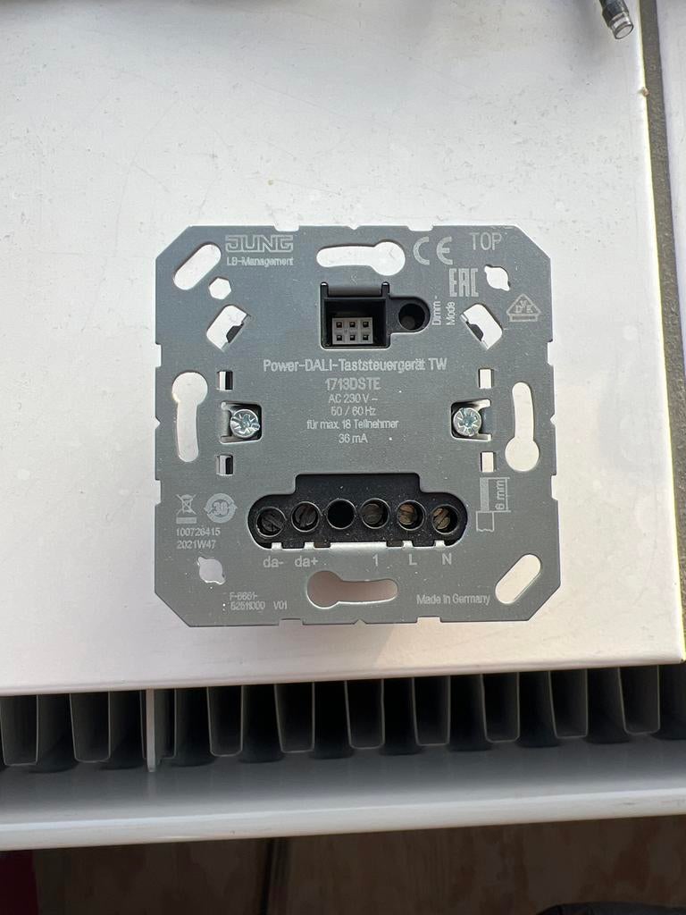 Jung Tastdimmer 1713DSTE - Nieuwstaat, Ophalen of Verzenden, Gebruikt, Schakelaar