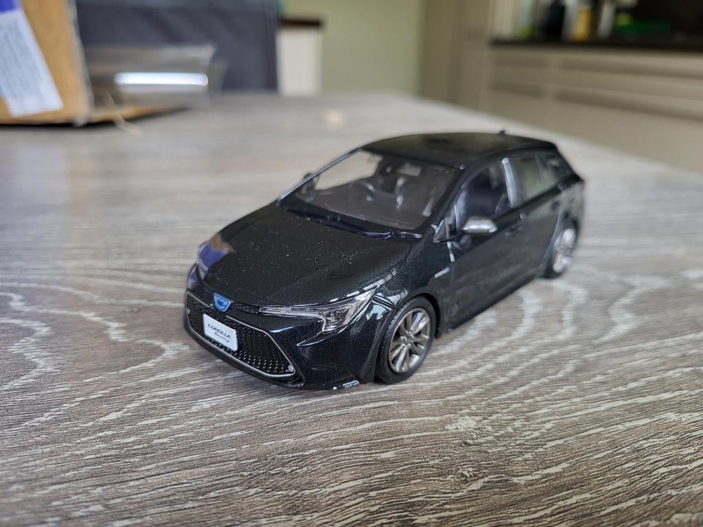 Toyota Corolla TS schaal 1:30, Hobby en Vrije tijd, Modelauto's | 1:43, Ophalen of Verzenden, Zo goed als nieuw, Auto, Overige merken