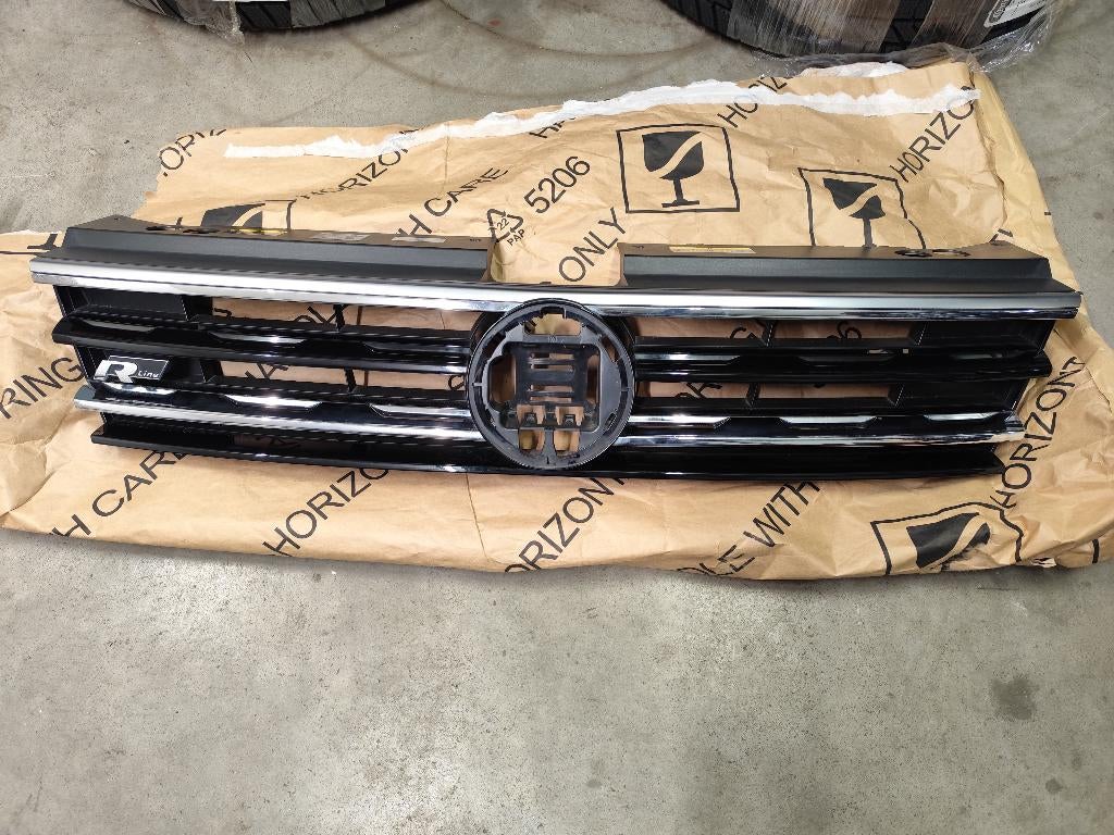 VW Tiguan 5NA R Line Grill 2017 2020, Ophalen of Verzenden