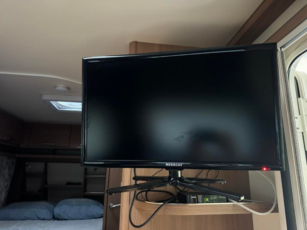 Megasat TV - Perfect voor camper of caravan!, 50 Hz, 40 tot 60 cm, Smart TV, Full HD (1080p)