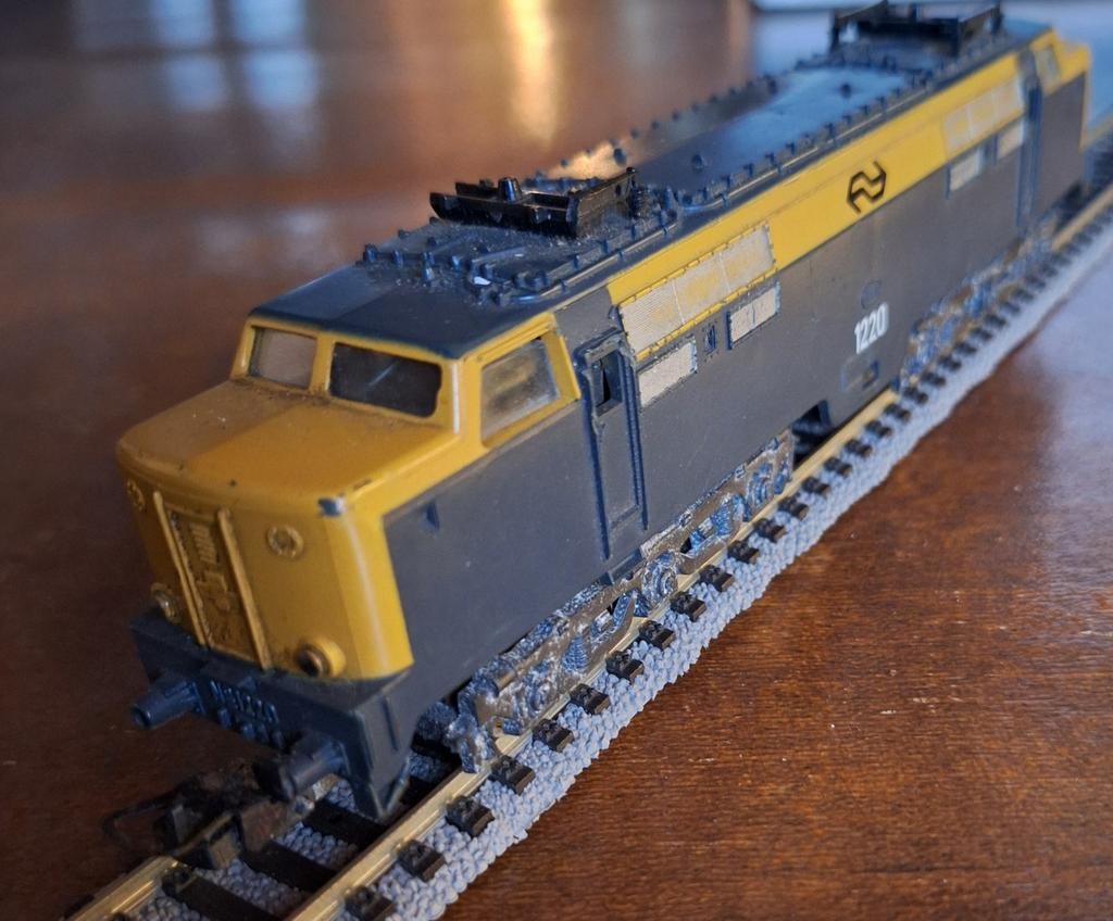 Lima locomotief 1220, Hobby en Vrije tijd, Gebruikt, Ophalen of Verzenden, NS, Lima