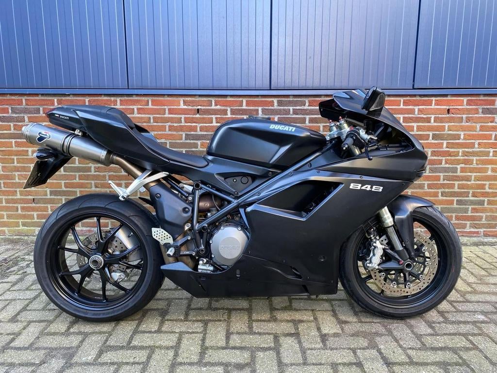 DUCATI 848 (bj 2010), Motoren, DUCATI, 2 cilinders, 849 cc, Motorrijbewijs A