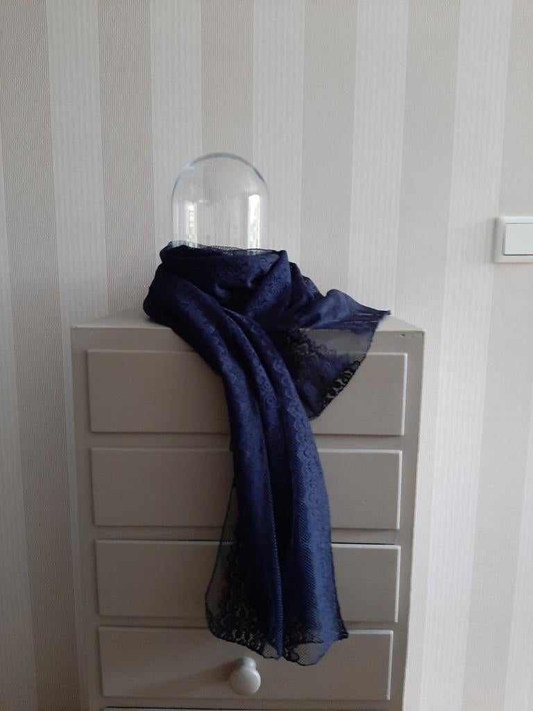 Marine kanten blauwe sjaal sjawl als nieuw!, Onbekend, Ophalen of Verzenden, Zo goed als nieuw, Sjaal