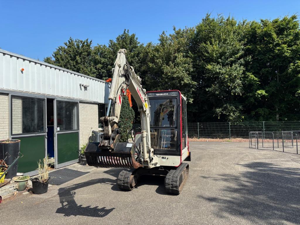 Minigraver Takeuchi TB025 te huur, Ophalen of Verzenden, Graafmachine