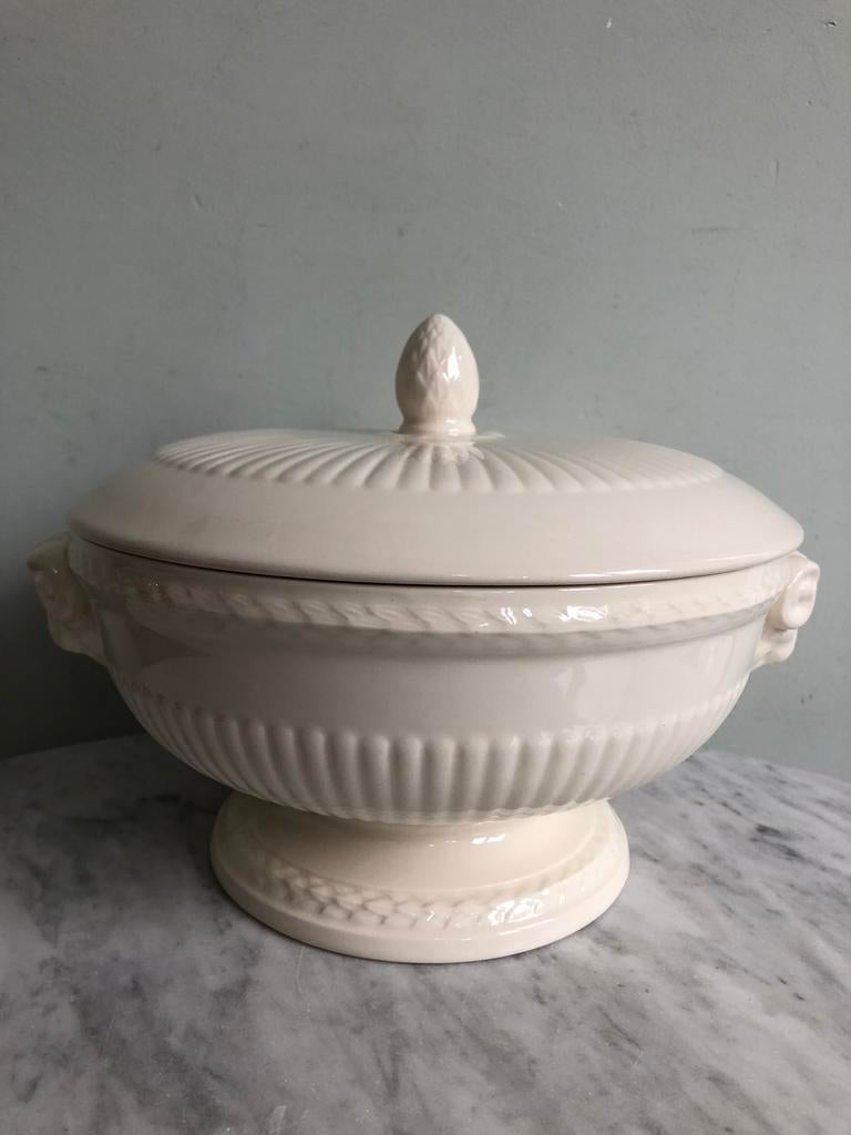 Wedgwood Edme dekschaal, 20.5 cm. doorsnede, z.g.a.n., Ophalen of Verzenden, Wedgwood, Aardewerk, Schaal of Schalen