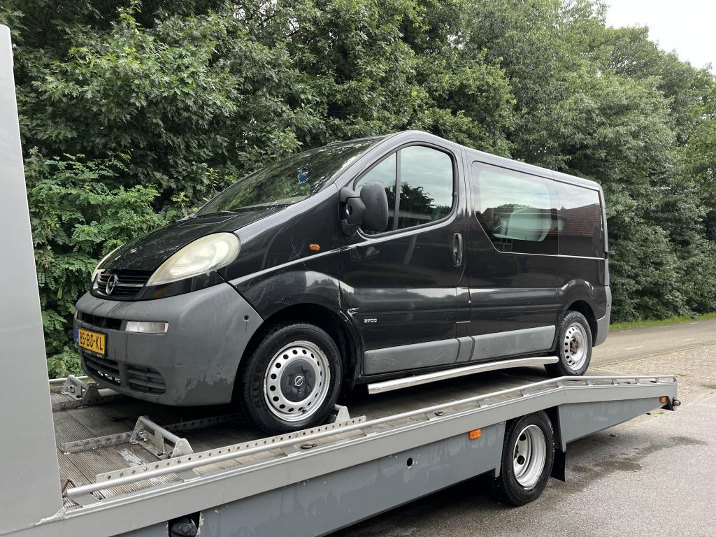 Opel Vivaro 1.9 DI L1H1 DC KOPPELING DEFECT (bj 2002), Auto's, 1780 kg, Gebruikt, 4 cilinders, Zwart
