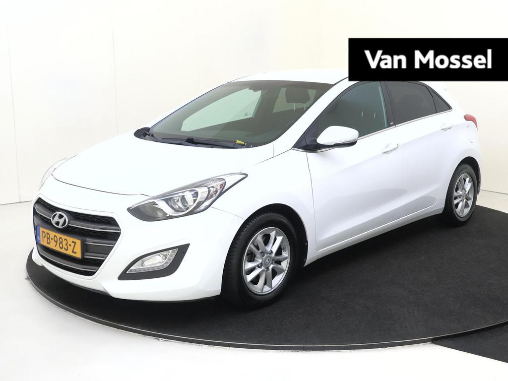 Hyundai i30 1.6 GDi GO! 2016 audio-navigatiesysteem | cruise, Auto's, Hyundai, Voorwielaandrijving, 135 pk, Gebruikt, 4 cilinders