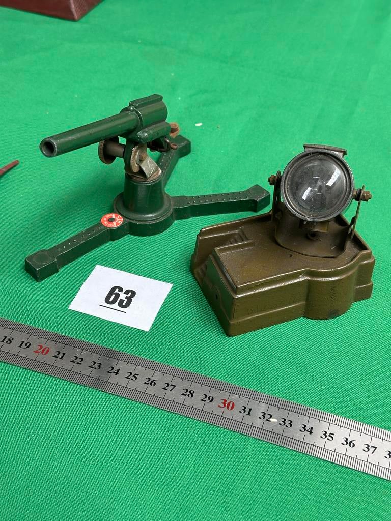 63- Astra oud metalen zoeklicht en kanon - Made in England, Ophalen of Verzenden, Gebruikt
