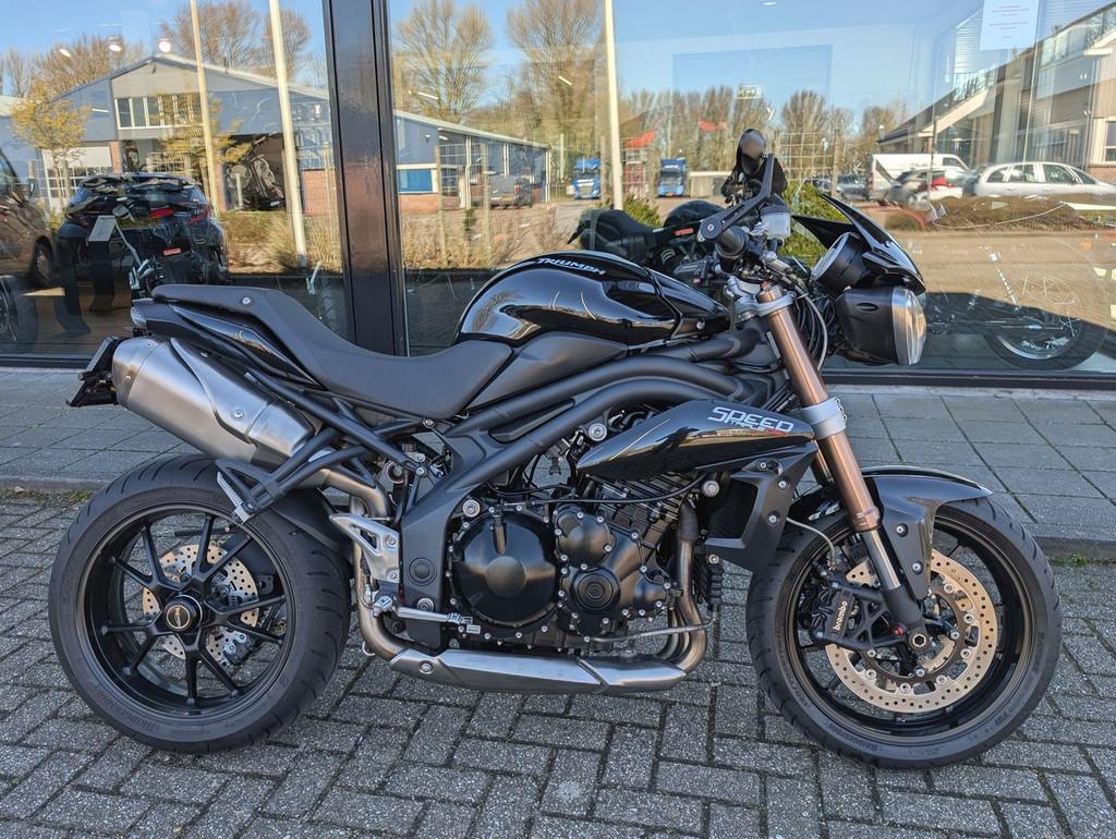 Triumph Speed Triple 1050 ABS (bj 2011)