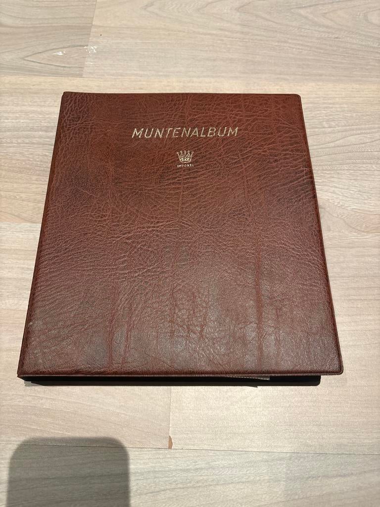 Hele grote map met veel oude (zilveren) munten, Ophalen of Verzenden, Nederland en Buitenland, Munten