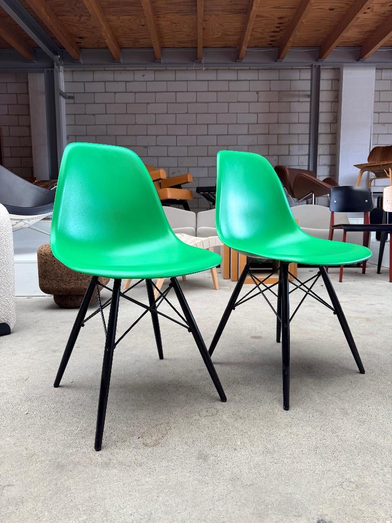 Vitra Eames DSW chair, Gebruikt, Overige kleuren, X, Ophalen
