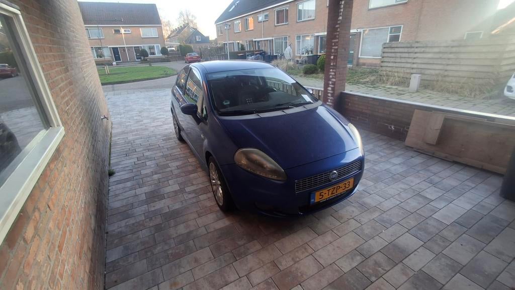 Fiat Punto gt 1.4 16V Turbo 160pk 3DR 2008 Blauw, Auto's, Fiat, Voorwielaandrijving, 15 km/l, 4 cilinders, 49 €/maand