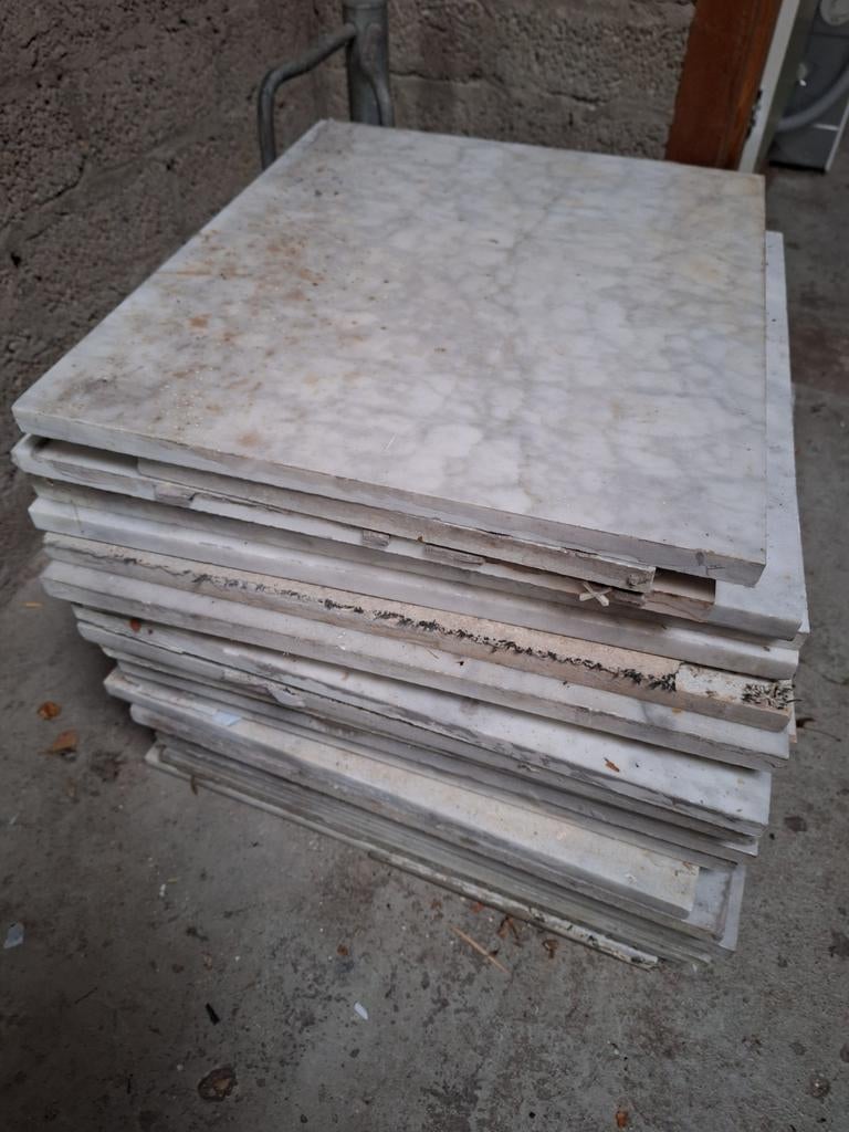 20 Tegels prachtig carrara 15mm dikte, Ophalen, Gebruikt, Minder dan 5 m², 20 tot 40 cm