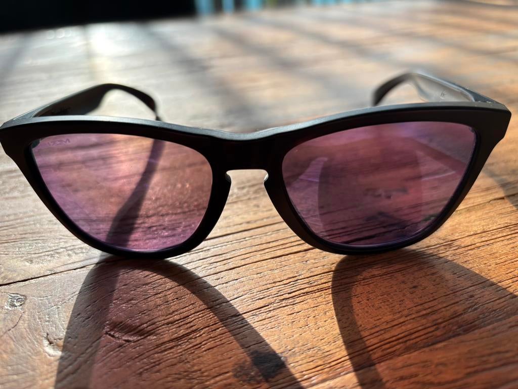 Oakley zonnebril, Gebruikt, Zonnebril, Zwart, Ophalen of Verzenden