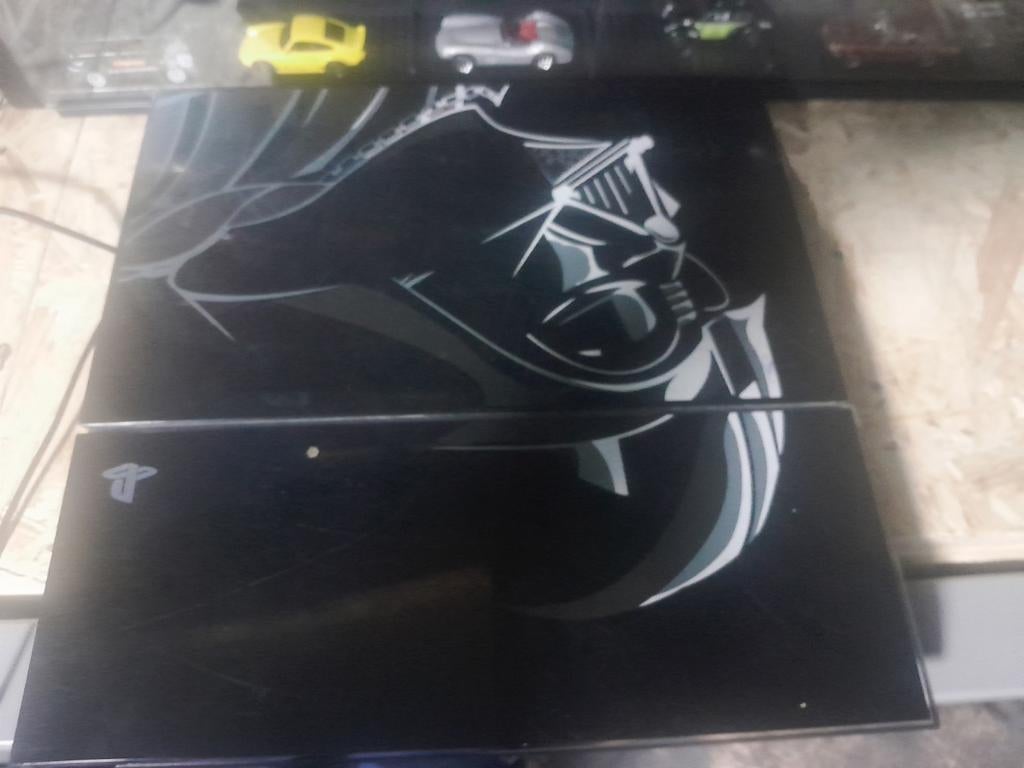 Ps4 spiderman editie met 3 ps4 spellen der bij nfs heat, Ophalen, Zonder controller, Slim, 500 GB