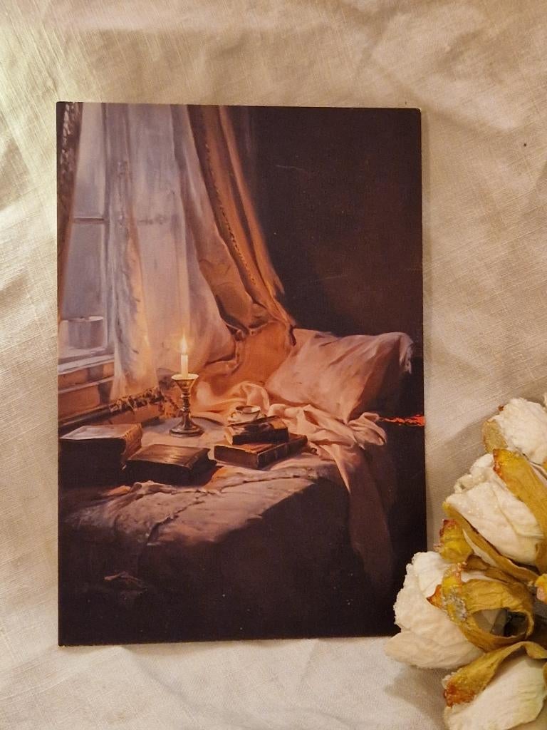 Ansichtkaart. "Leeshoekje/kaars/kussen- vensterbank"., Verzenden, Nieuw