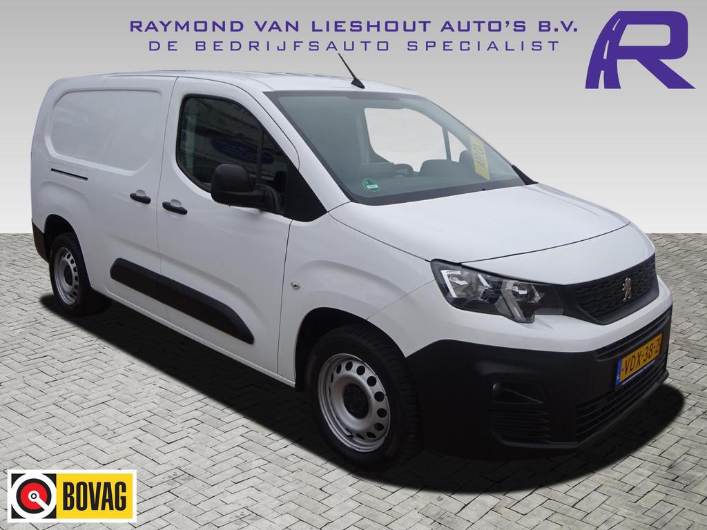 Peugeot Partner 1.5 BlueHDI Premium Long AIRCO NAVIGATIE CRU, Auto's, Voorwielaandrijving, Gebruikt, 4 cilinders, Wit
