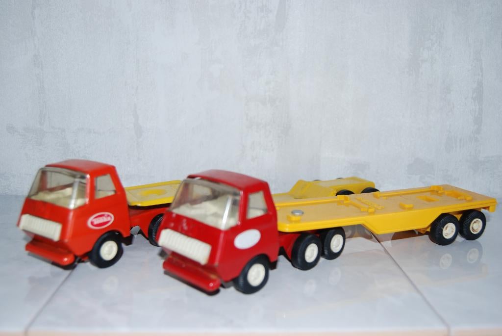 2 Tonka Vrachtwagens, Ophalen of Verzenden, Gebruikt, Bus of Vrachtwagen