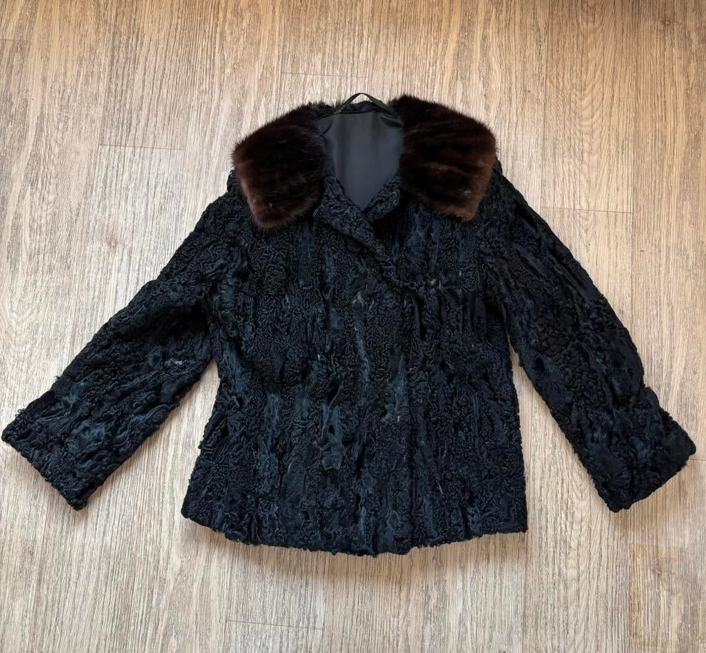 Vintage zwarte bontjas, Ophalen, Gedragen, Maat 38/40 (M), Zwart